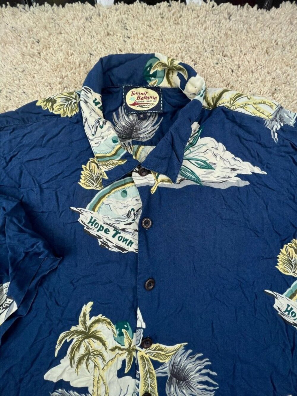 Tommy Bahama RAYON Hawaiian Button Up Camp Shirt Luau S/S XL FLORAL Blue Travel